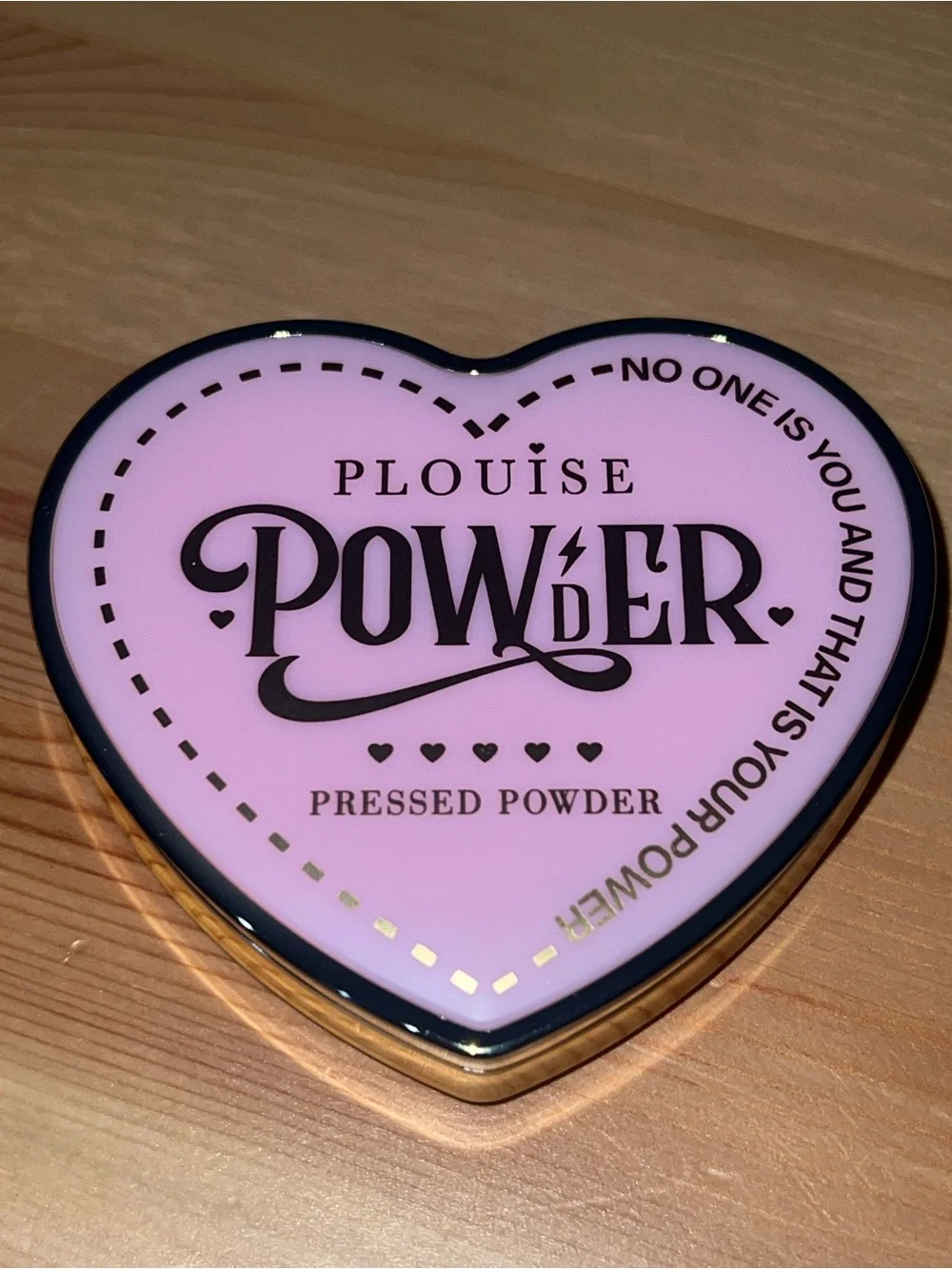 PLouise Under Eye Brightening Powder in Tiramisu